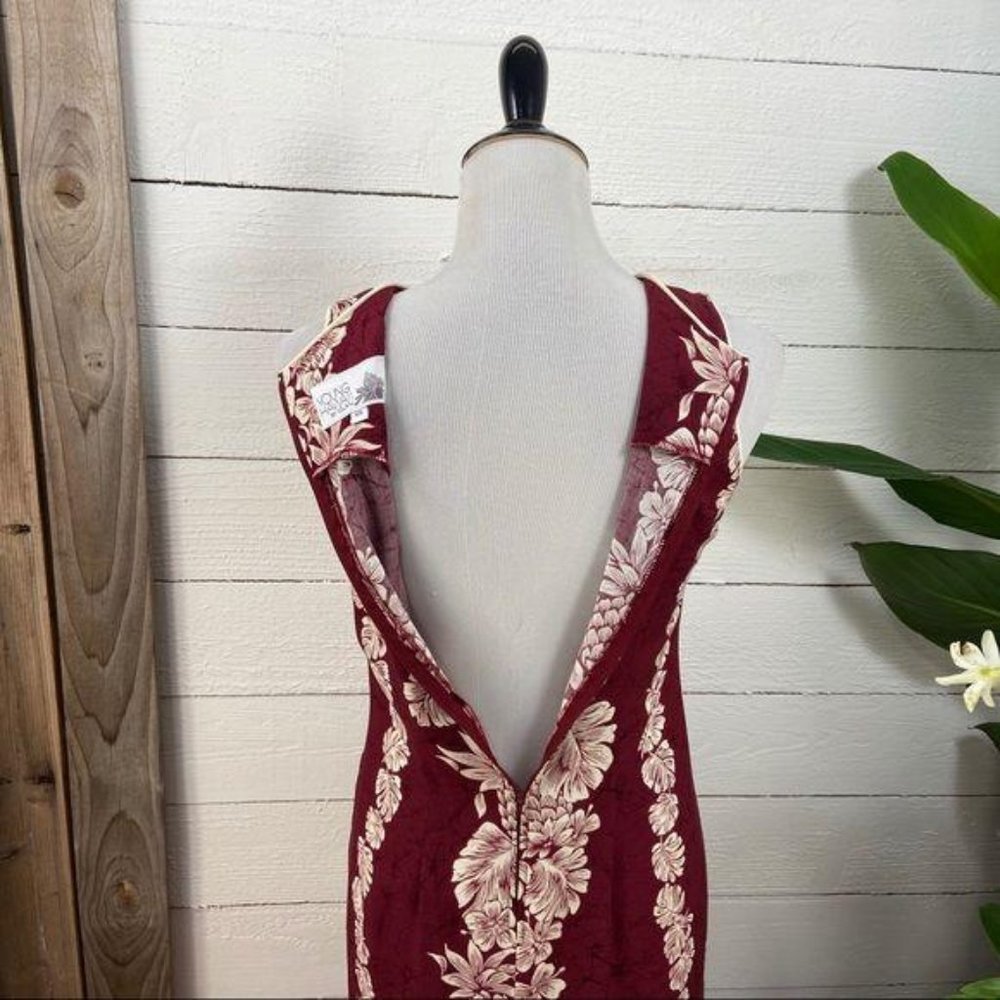 SOLD. Vintage Iolani Young Hawaiian MuuMuu 2000 - Picture 3 of 8